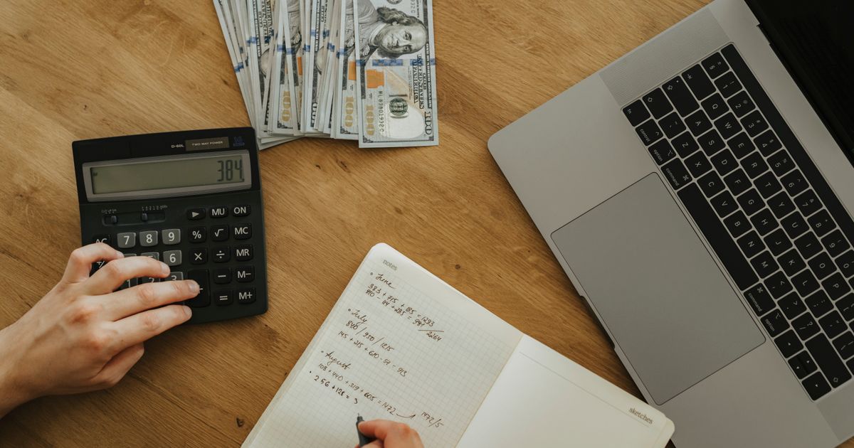 Como planejar viagem sem se endividar: como simular e calcular