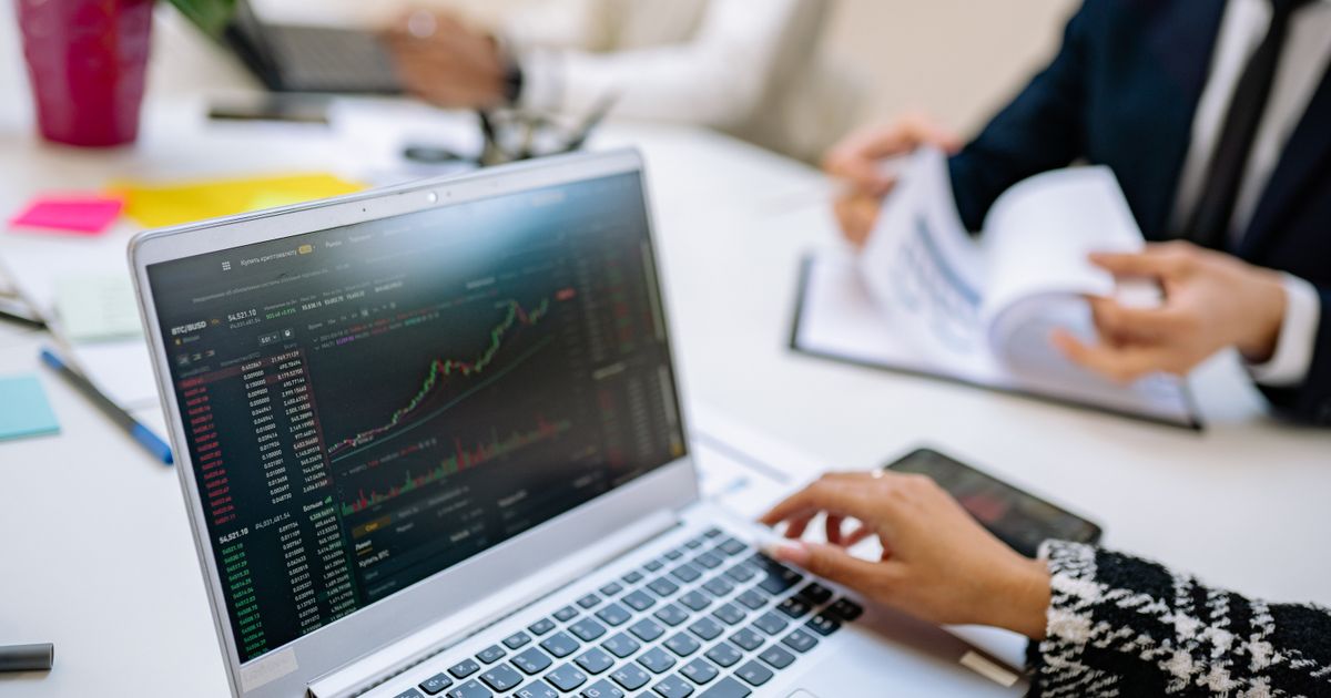 Antecipar pagamento da fatura: como funciona e como economizar de verdade
